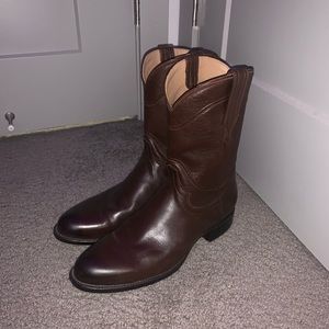 Size 11 tecova boots chestnut brown